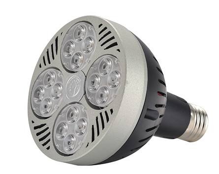 鋁型材散熱器廠家技術人員介紹LED球泡燈的散熱