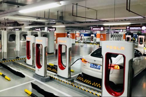 特斯拉欲成為下一個蘋果全球最大專用超級充電站落戶浦東